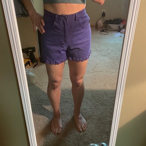 VINTAGE purple cotton shorts eyelet trim zip high rise EUC - Picture 6 of 7